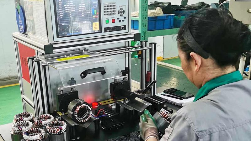 变频器尺寸与散热空间：关键因素解析